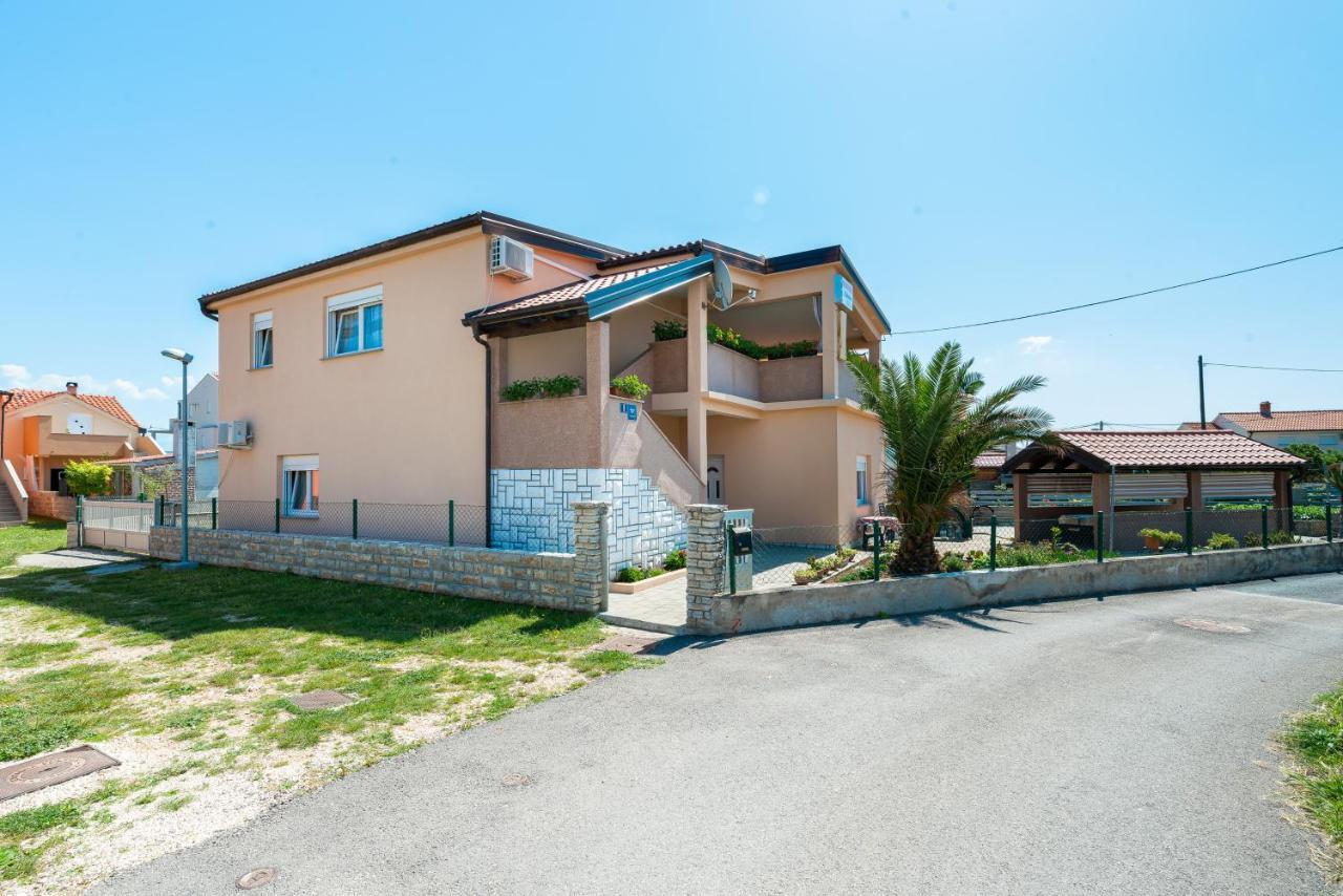 Apartments With A Parking Space Nin, Zadar - 19555 Zewnętrze zdjęcie